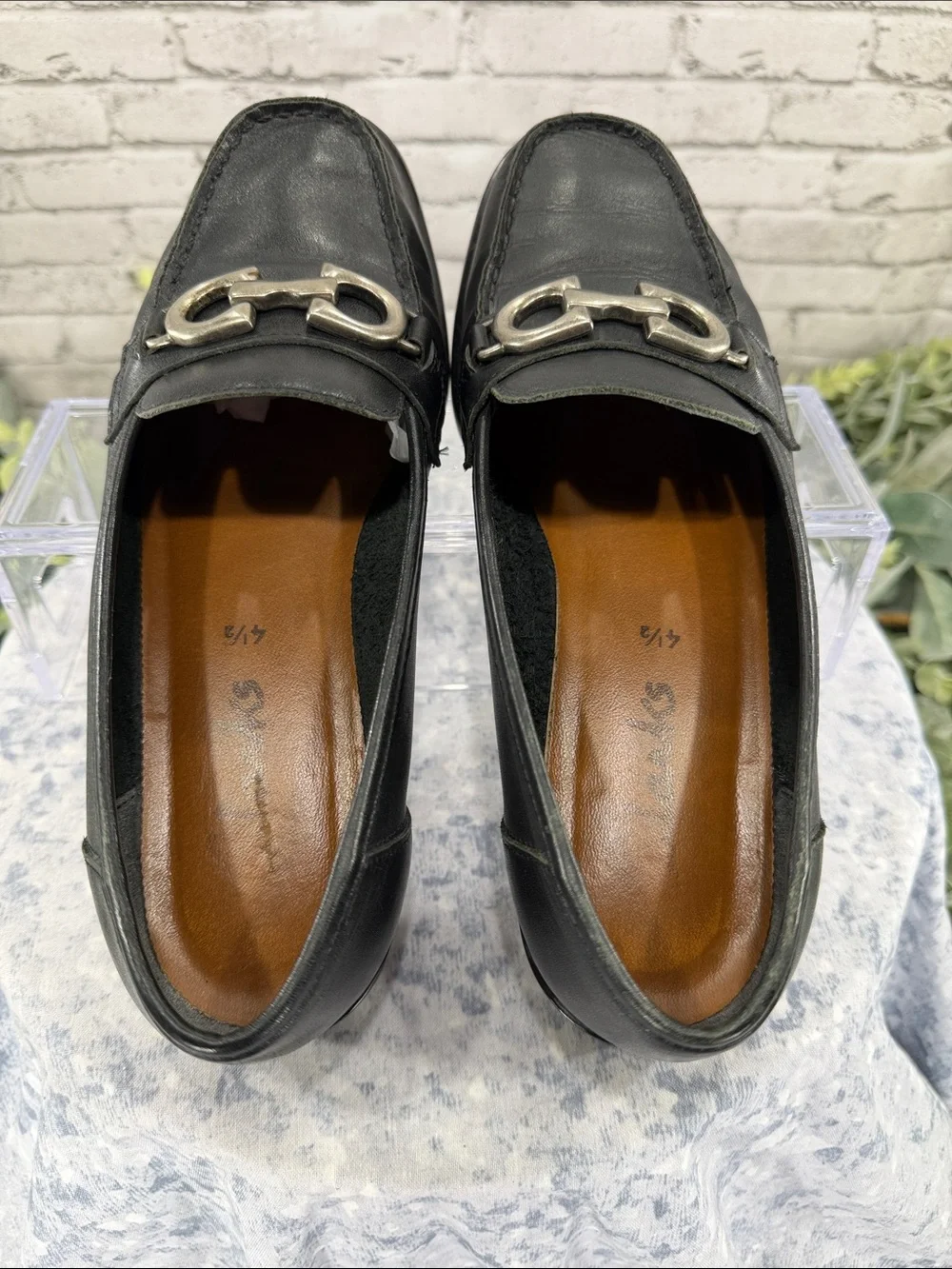 CLARKS - Black Soft Leather Horse-bit Moc Toe Dress Loafers - Boys 4.5M 🖤 GUC
